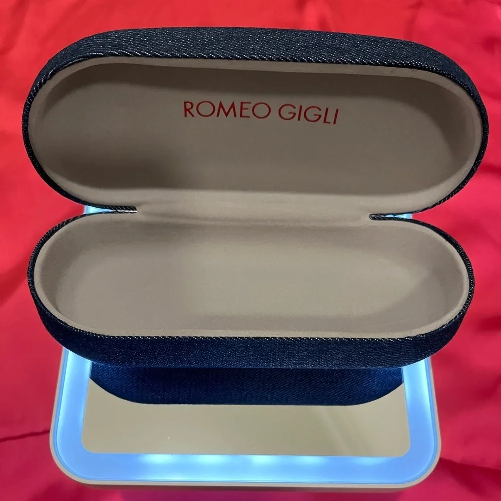 Romeo Gigli Denim Glasses Case For Designer Sunglasses Clamshell Soft Lining